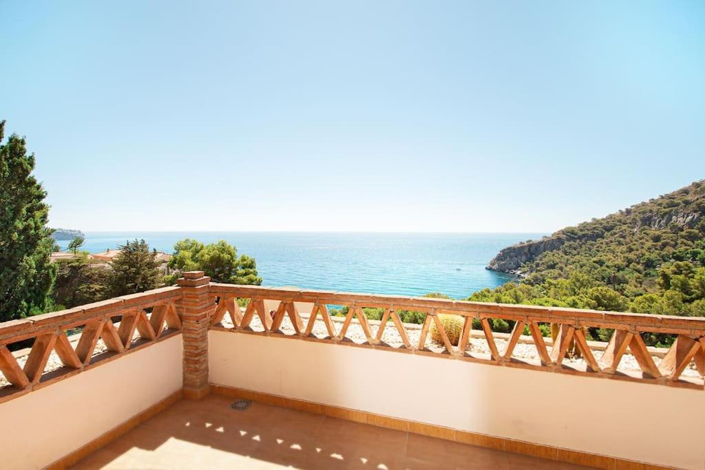 Sunny House With Great Sea Views, 3 Terraces, Private Heated Pool And Sauna ラ・エラドゥーラ エクステリア 写真